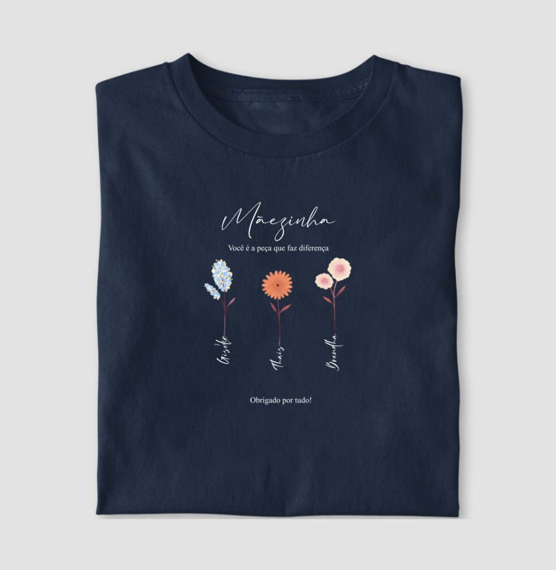 Mãe, Você é a Peça Que Falta (Escolha até 10 flores. Personalize cores, textos e nomes)